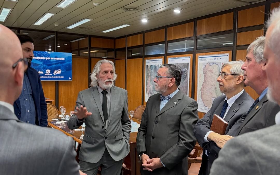 El CFC acompaña la modernización de la red geodésica nacional